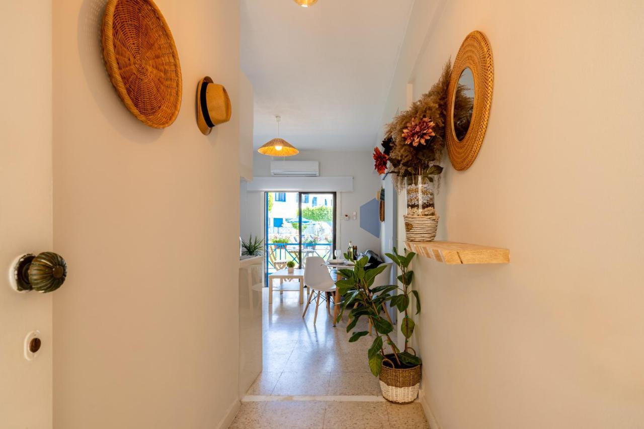 Sea Breeze 1-BR Apt in Pyla Exterior foto